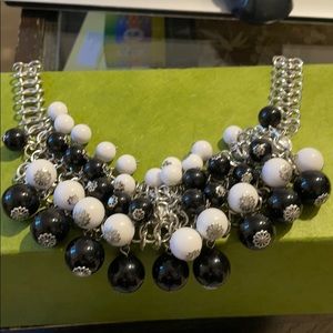Chunky bead and silver link necklace